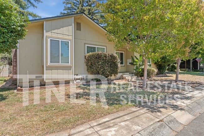 Building Photo - 705 Orange Grove Way