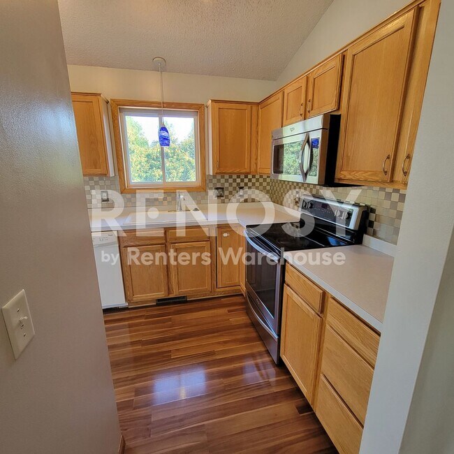 Foto del edificio - 1505 Harvest Ln