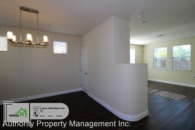 Foto del edificio - 3 br, 2.5 bath House - 1995 Lugano Trail