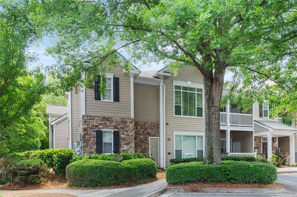 Foto principal - 2400 Cumberland Pkwy SE