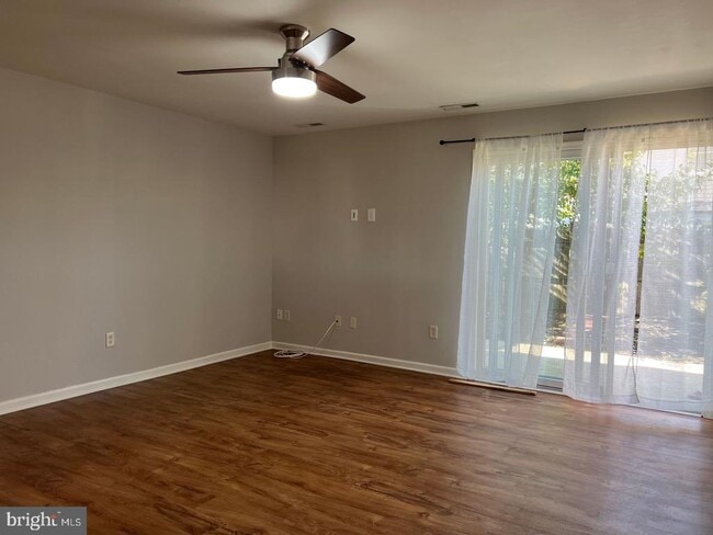 Foto del edificio - 406 S Spinnaker Ln