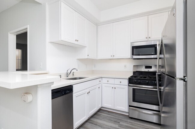 Foto del interior - 2201 Beverly Glen Blvd.