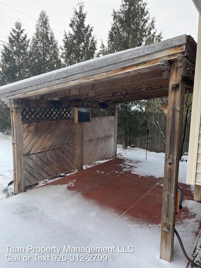 Foto del edificio - 1371 Inverness Ln