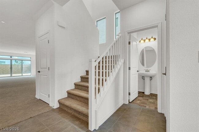 Building Photo - 7079 Grace Est Ave