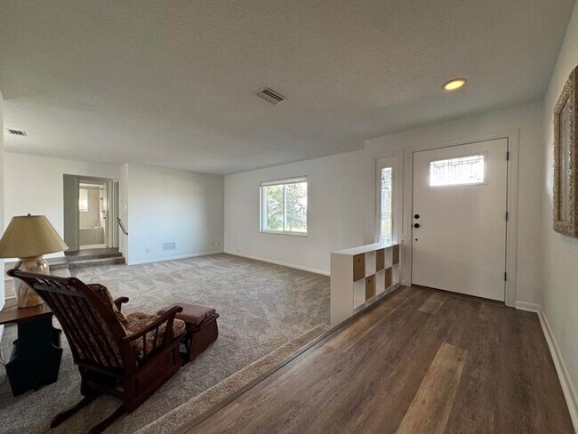 Foto del edificio - 3/2.5 in Oak Forest of Ormond Beach