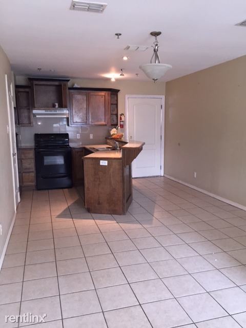 3 br, 2.5 bath - 1013 E Westway Ave Apt 1 - 3 br, 2.5 bath  - 1013 E Westway Ave Apt 1