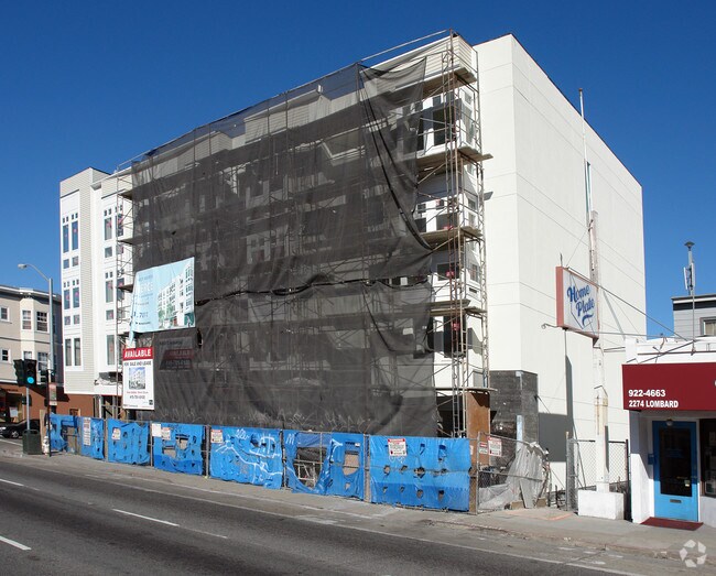 Building Photo - 2288-2298 Lombard St