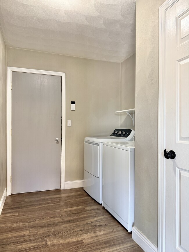 Foto del edificio - 11291 Linden Blossom Ln