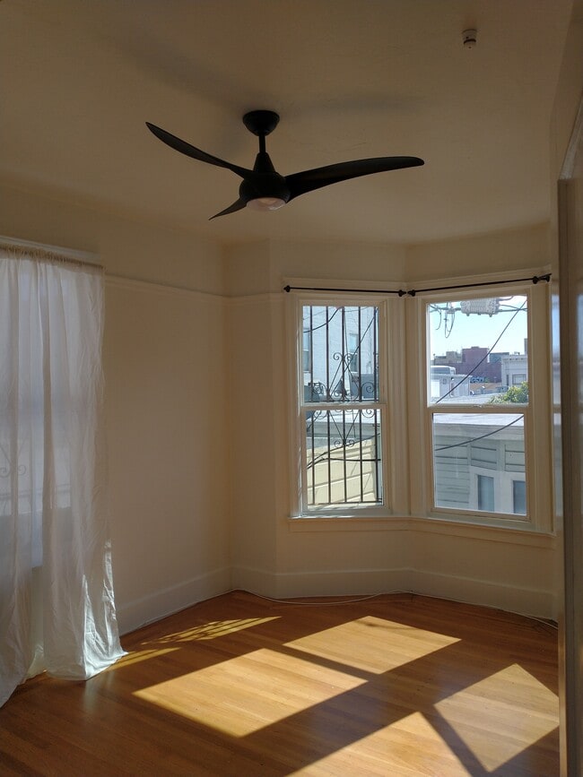 bdrm - 3321 17th St