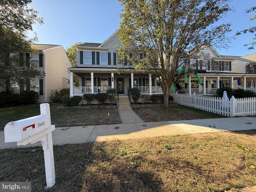 Foto principal - 20453 Charter Oak Dr