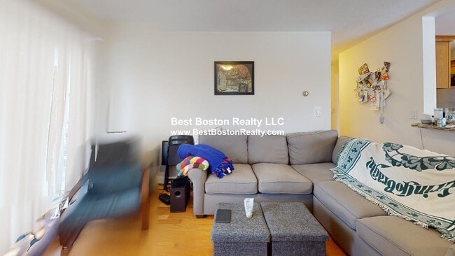 Building Photo - 50 Craigie St