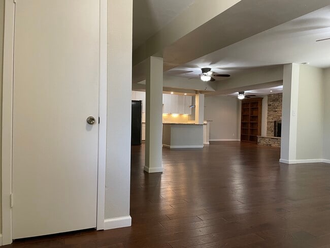 Foto del edificio - 4715 Ranch View Rd