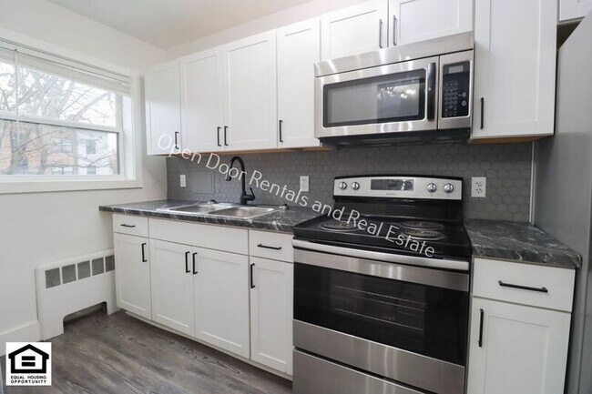 Foto del edificio - 1823 Griswold Dr
