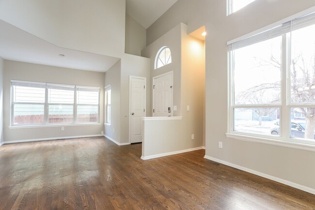 Building Photo - 12642 S Silver Creek Ct