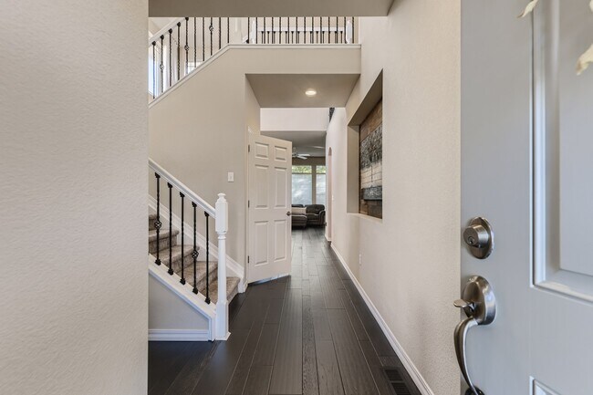 Building Photo - 7170 S Robertsdale Way