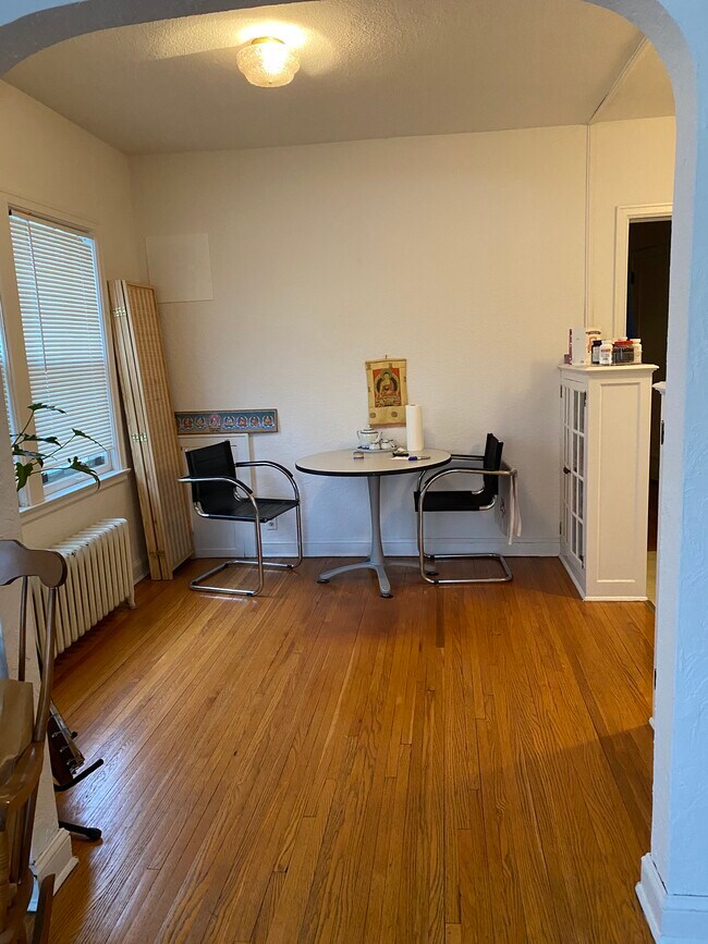Foto del edificio - 2786 Xerxes Ave S