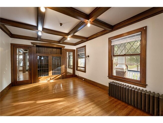 Building Photo - 2410 Colfax Ave South