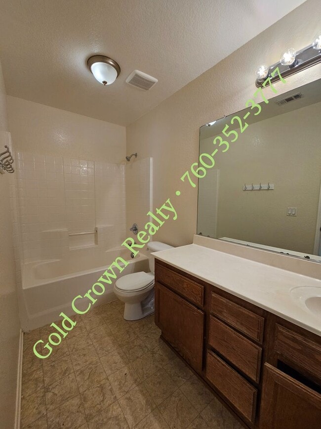 Building Photo - Parkside Estates Home for Rent- Brawley