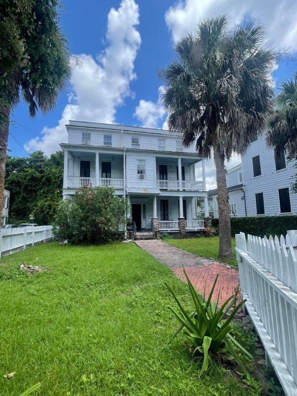 52 Laurens St, Charleston, SC 29401 House Rental in Charleston, SC
