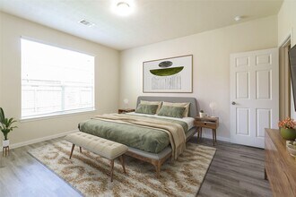 Building Photo - 12254 Roy Mix Bohn Lane