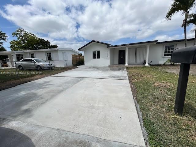 Primary Photo - 11225 SW 47th Terrace