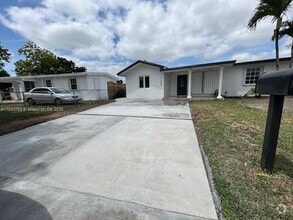 Building Photo - 11225 SW 47th Terrace