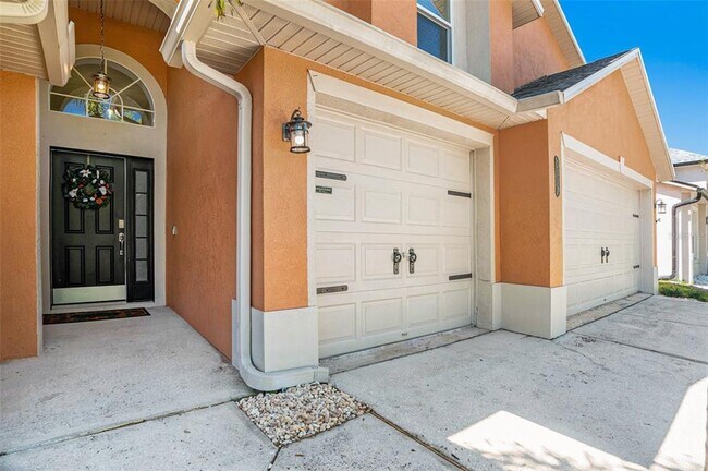 Building Photo - 7116 Colonial Lake Dr