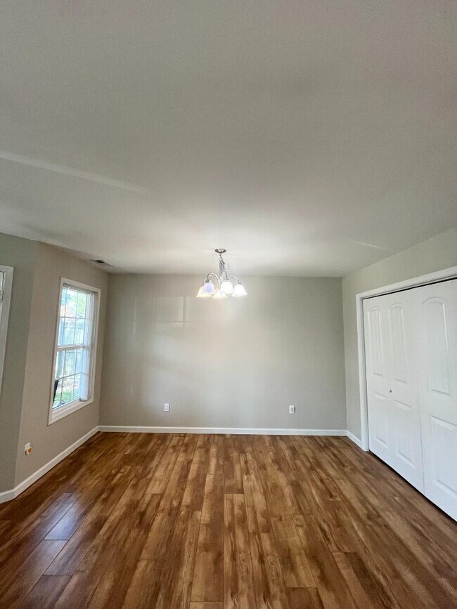 Foto del edificio - 2504 Overlook Rd
