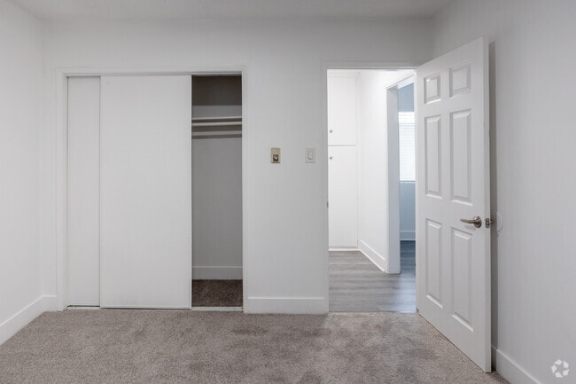 1HAB, 1BA - 520 ft² - La Paloma