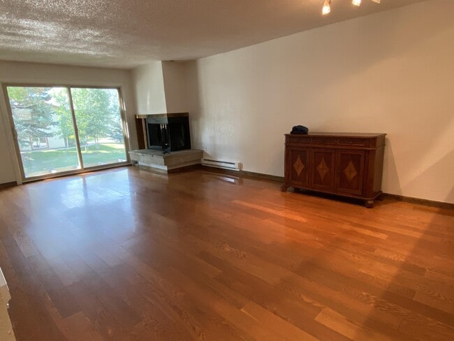 Building Photo - 34 Stone Creek Dr