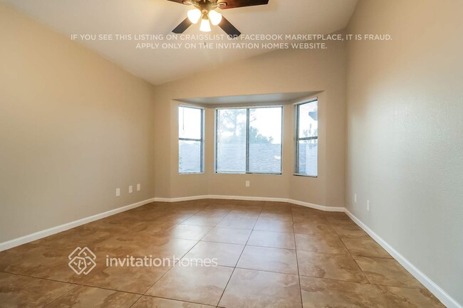 Foto del edificio - 19220 N 74th Dr