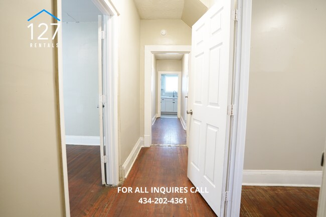 Foto del edificio - Comfortable 3BR Lynchburg Duplex with Easy...