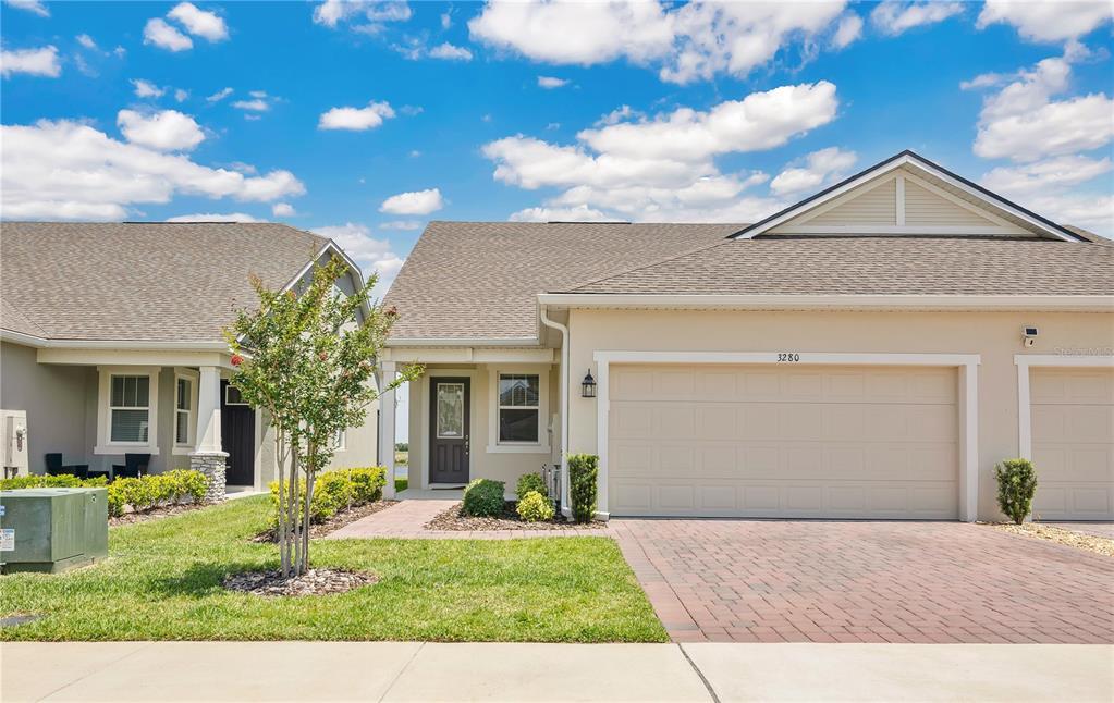 Foto principal - 3280 Canna Lily Pl