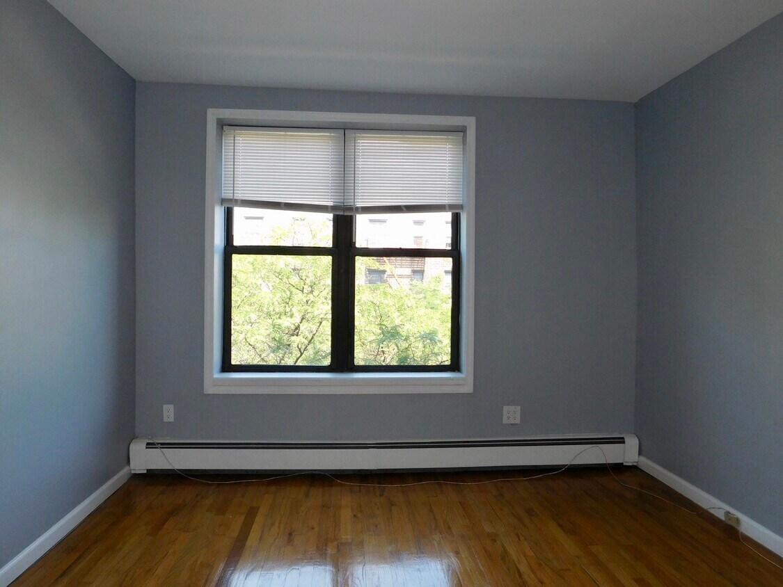 2112 Dorchester Rd Unit 3H, Brooklyn, NY 11226 Condo for Rent in