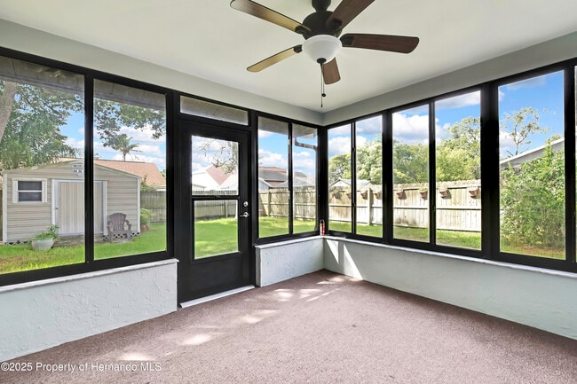 Foto del edificio - 3296 Dolin Ave