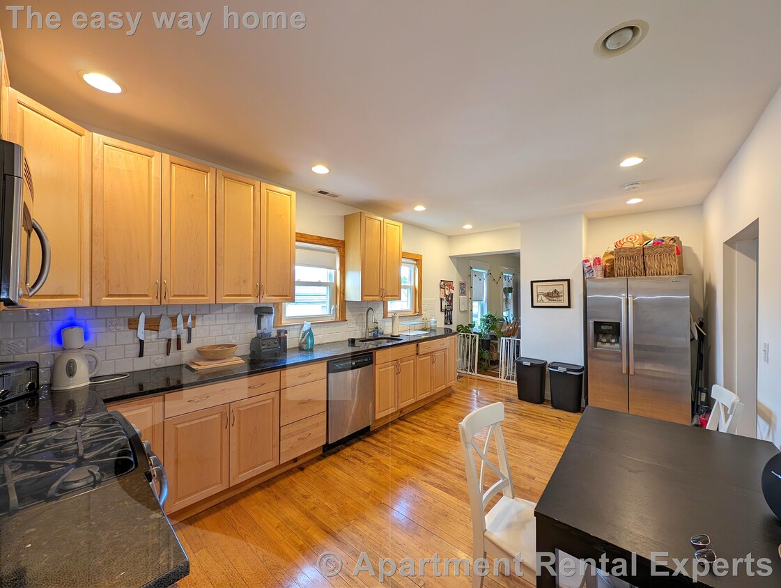 Foto principal - 65 Medford St