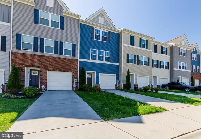 Building Photo - 172 Drexel Ct