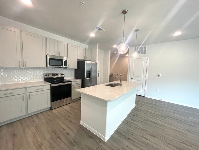 Foto del edificio - 12005 U.S. 380 Apt #3118, Aubrey, TX 76227 - 2 BR 2 BA condo