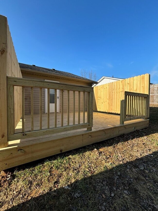 Foto del edificio - Winchester Duplex