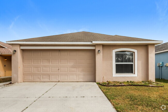 Building Photo - 30539 Birdhouse Dr