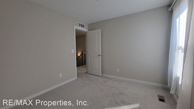 Foto del edificio - 5 br, 3.5 bath House - 2832 Namib Dr