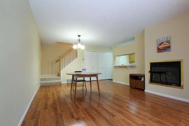 Foto del edificio - 1932 Kyle Way