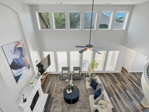 Building Photo - 27703 Lodgemist Ct