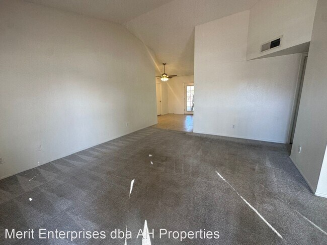 Foto del edificio - 3 br, 2 bath House - 3003 N SEAN CT