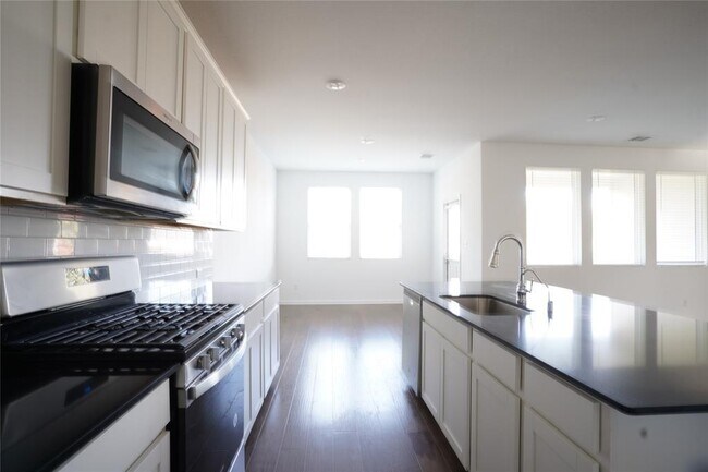 Foto del edificio - 304 Northview Ln