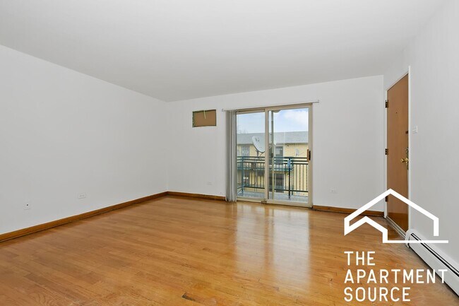 Foto del edificio - 3737 W 63rd St
