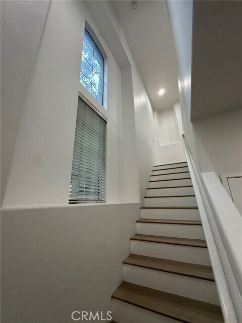 Foto del edificio - 7 Montara Dr