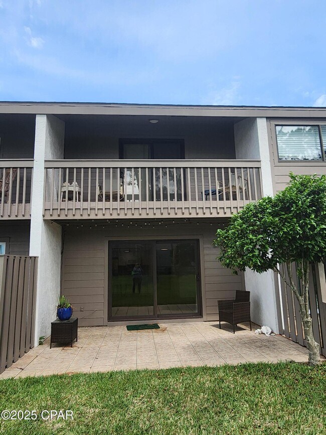 Foto del edificio - 6901 N Lagoon Dr