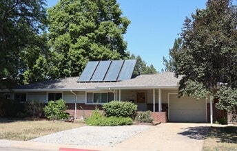 Building Photo - 1208 Westward Dr
