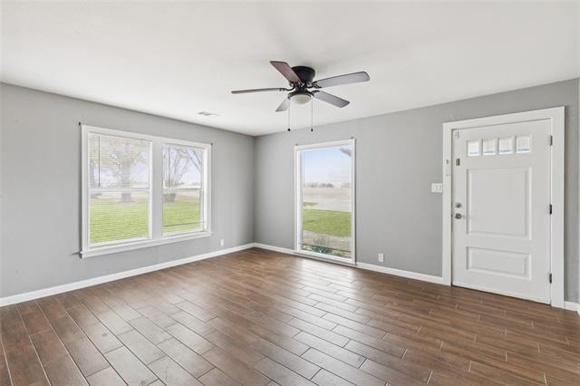 Building Photo - 410 Ayres St